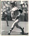 1971-85 Bruce Kison Pittsburgh Pirates Boston Red Sox The Sporting News Collection Archives Original Photos (Sporting News Collection Hologram/MEARS Photo LOA) - Lot of 21