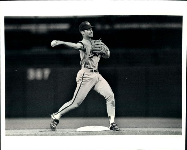 1987-95 Paul Molitor Milwaukee Brewers and Toronto Blue Jays "The Sporting News Collection Archives" Original Photo (Sporting News Collection Hologram/MEARS Photo LOA) - Lot of 12