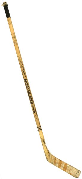 Frank Mahovlich "The Big M" Game Used Hockey Stick (MEARS Auction LOA) 
