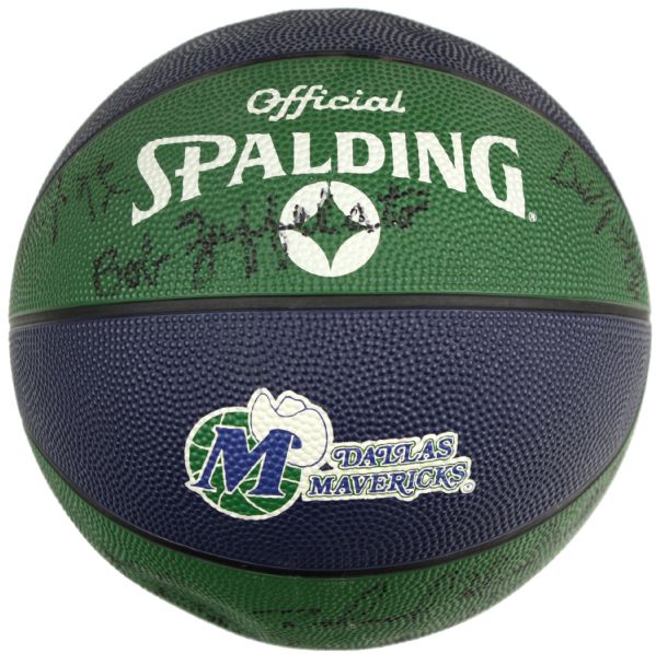 1991-92 Dallas Mavericks Team Signed Basketball - JSA 