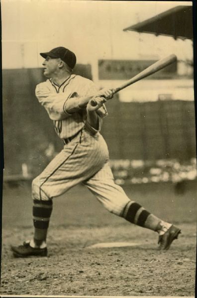 1926-33 Red Barron "The Sporting News Collection Archives" Original Photo (Sporting News Collection Hologram/MEARS Photo LOA)