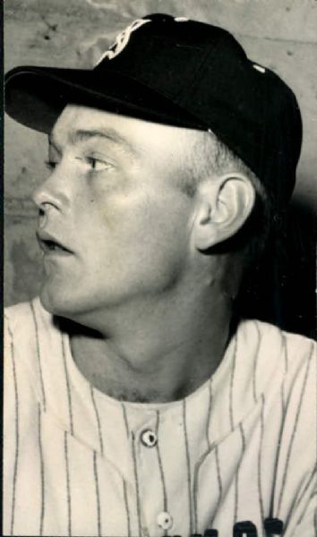 1954 Bud Daley Sacramento Solons PCL "The Sporting News Collection Archives" Original Photo (Sporting News Collection Hologram/MEARS Photo LOA)