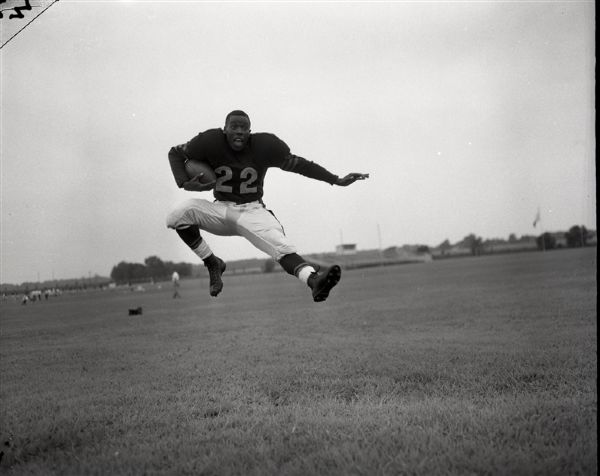 1953 Jim Moore Chicago Bears "Chicago Sun-Times" Original 4" x 5" B & W Negative (Chicago Sun-Times Archives/MEARS Photo LOA)