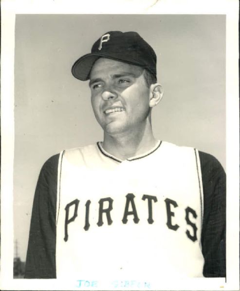 1960-62 Joe Gibbon Pittsburgh Pirates Joel Gibson Philadelphia Phillies "The Sporting News Collection Archives" Original Photos (Sporting News Collection Hologram/MEARS Photo LOA) - Lot of 2