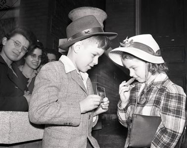 1944 Chicago Easter Parade "Chicago Sun-Times" Original 4" x 5" B & W Negative (Chicago Sun-Times Archives/MEARS Photo LOA)