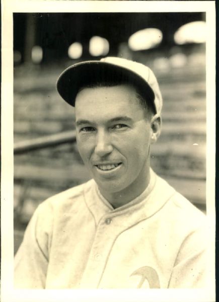 1928-32 circa Mule Haas Philadelphia Athletics "The Sporting News Collection Archives" Original 5" x 7" Photo (Sporting News Collection Hologram/MEARS Photo LOA)