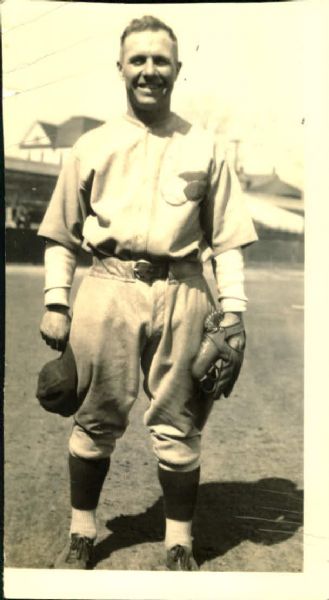 1933 Benny Borgmann Columbus Red Birds AA "The Sporting News Collection Archives" Original Photo (Sporting News Collection Hologram/MEARS Photo LOA)