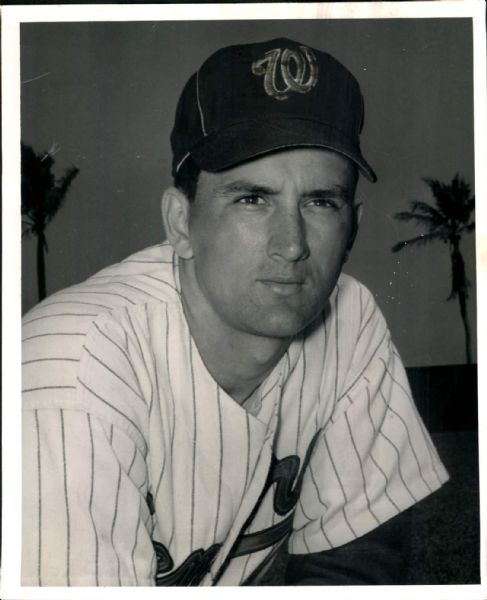 1963-64 Carl Bouldin Washington Senators "The Sporting News Collection Archives" Original Photo (Sporting News Collection Hologram/MEARS Photo LOA)