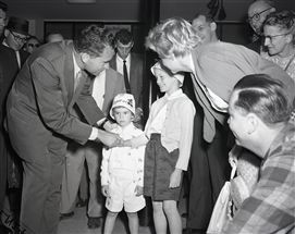 1953-61 Vice President Richard Nixon "The Chicago Sun-Times" Original 4" x 5" B & W Negative (Chicago Sun-Times Hologram/MEARS Photo LOA)