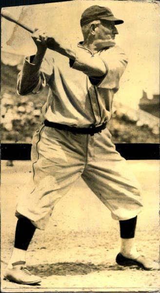 1938 Honus Wagner Pittsburgh Pirates "The Sporting News Collection Archives" Original Photo (Sporting News Collection Hologram/MEARS Photo LOA)