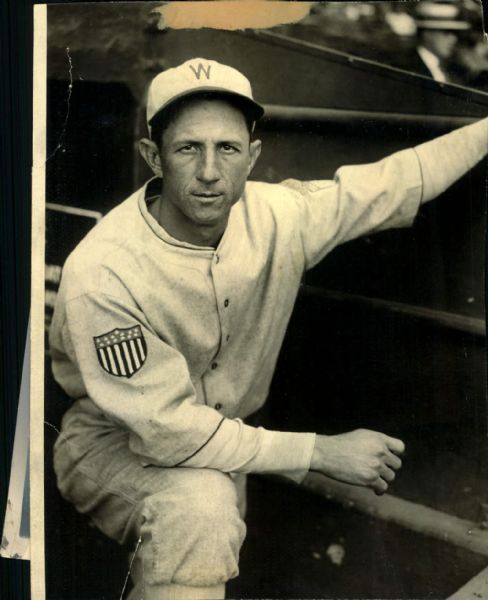 1926-27 Stuffy Stewart Washington Senators "The Sporting News Collection Archives" Original 7" x 9" Photo (Sporting News Collection Hologram/MEARS Photo LOA)