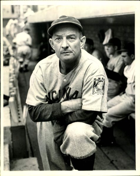 1939 Bill McKechnie Cincinnati Reds "The Chicago Sun Times Archives" Original 7" x 9" Photo (Chicago Sun Times Archive Hologram/MEARS Photo LOA)