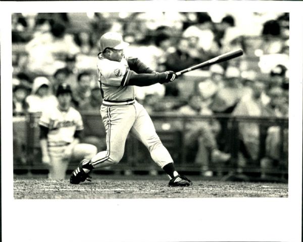 1986 Kirby Puckett Minnesota Twins "The Sporting News Collection Archives" Original 8" x 10" Photo (Sporting News Collection Hologram/MEARS Photo LOA)