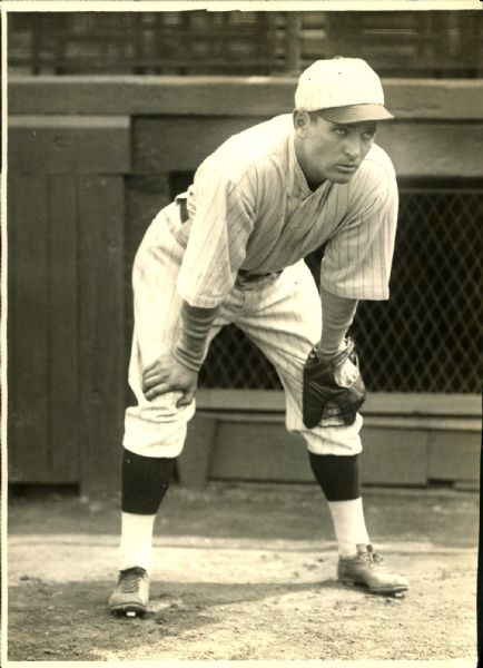 1927-28 circa Bill Regan Boston Red Sox "The Sporting News Collection Archives" Original 7" x 10" Photo (Sporting News Collection Hologram/MEARS Photo LOA)