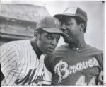 1972 Willie Mays Hank Aaron New York Mets Atlanta Braves "Rogers Photo Archive" Original 7" x 8.5" Photo (MEARS Photo LOA) 