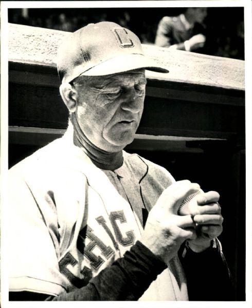 1940s circa Red Faber Chicago White Sox "The Sporting News Collection Archives" Original 8" x 10" Photo (Sporting News Collection Hologram/MEARS Photo LOA)