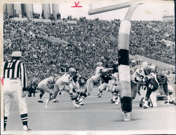 1971 Archie Manning New Orleans Saints "Chicago Sun-Times" Original Type 1 Photo - Lot of 2 (Sun Times Hologram/MEARS Type 1 Photo LOA)