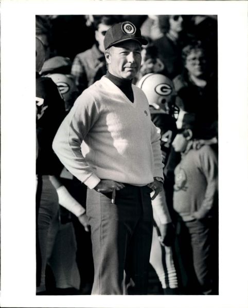 1968-82 Bart Starr Green Bay Packers "The Sporting News Collection Archives" Original Photos (Sporting News Collection Hologram/MEARS Photo LOA) - Lot of 9