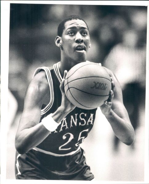 1986-88 Danny Manning Kansas Jayhawks "The Sporting News Collection Archives" Original Photo (Sporting News Collection Hologram/MEARS Photo LOA) - Lot of 7