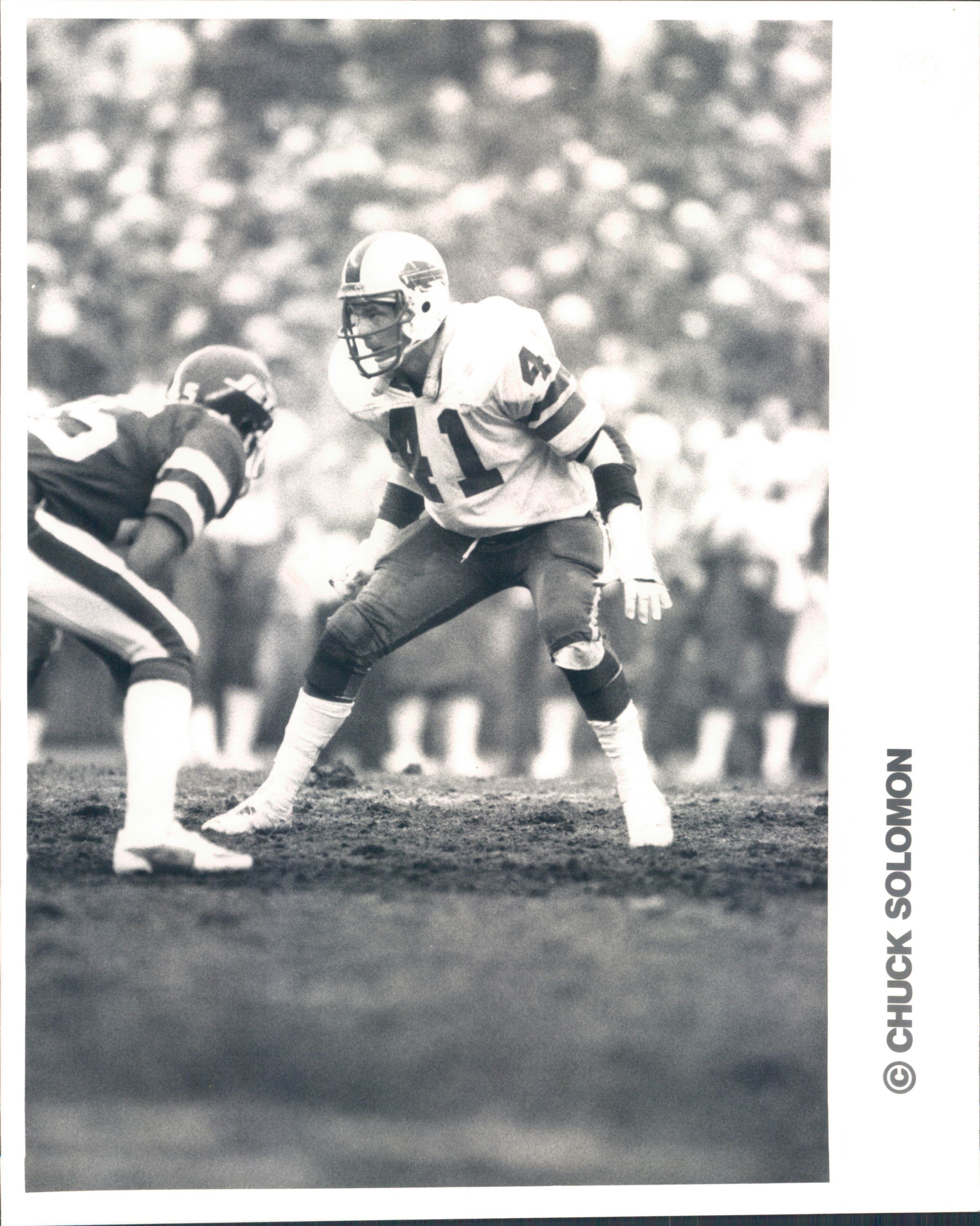 Autographed PHIL VILLAPIANO 16x20 Oakland Raiders Photo