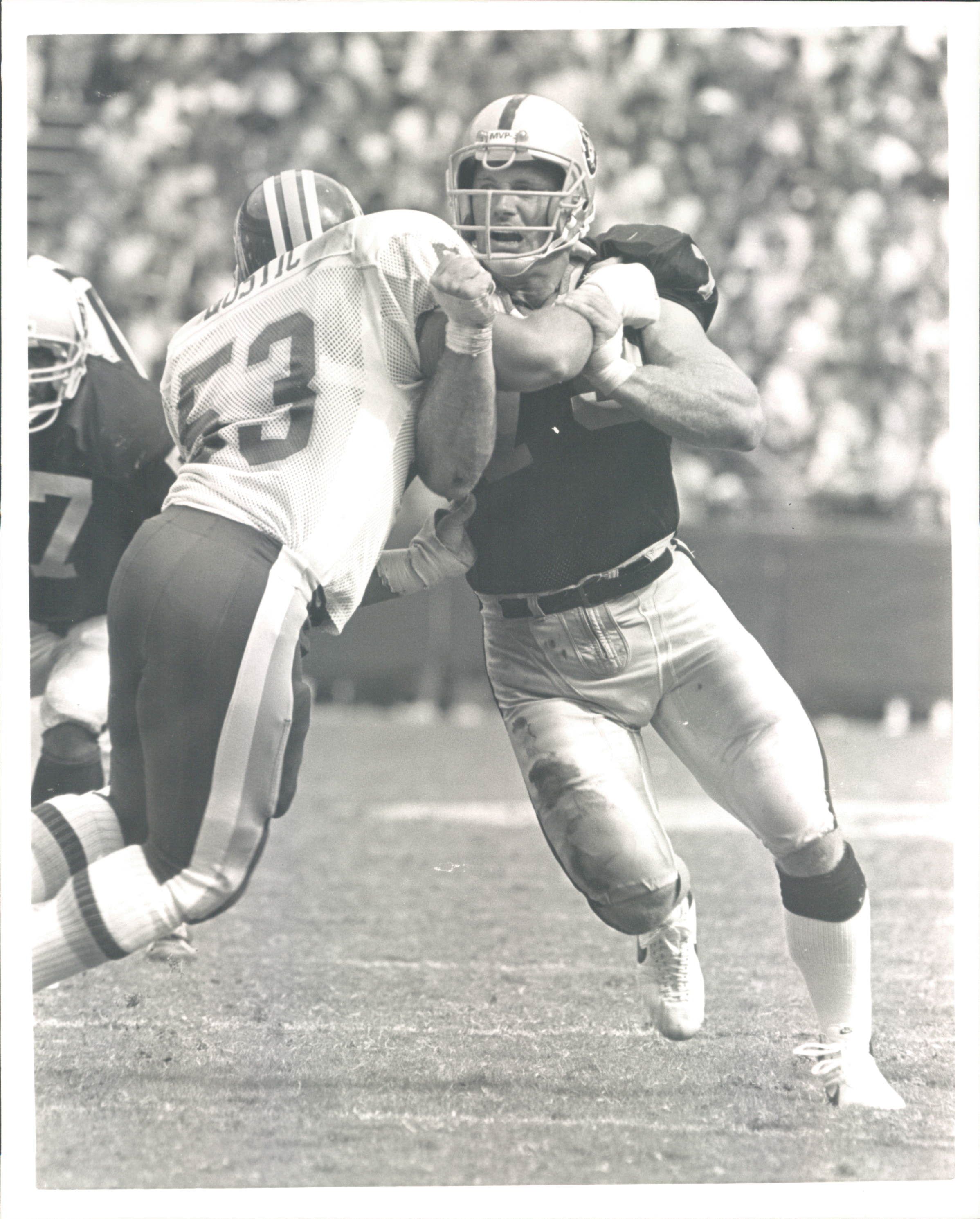 Howie Long  SportPics Archive