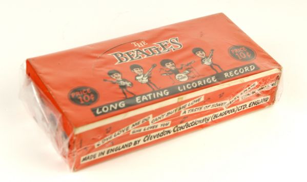 1960s Exceedingly Rare & Exceptionally High Grade Beatles Long Eating Licorice Record Box MIB (36)
