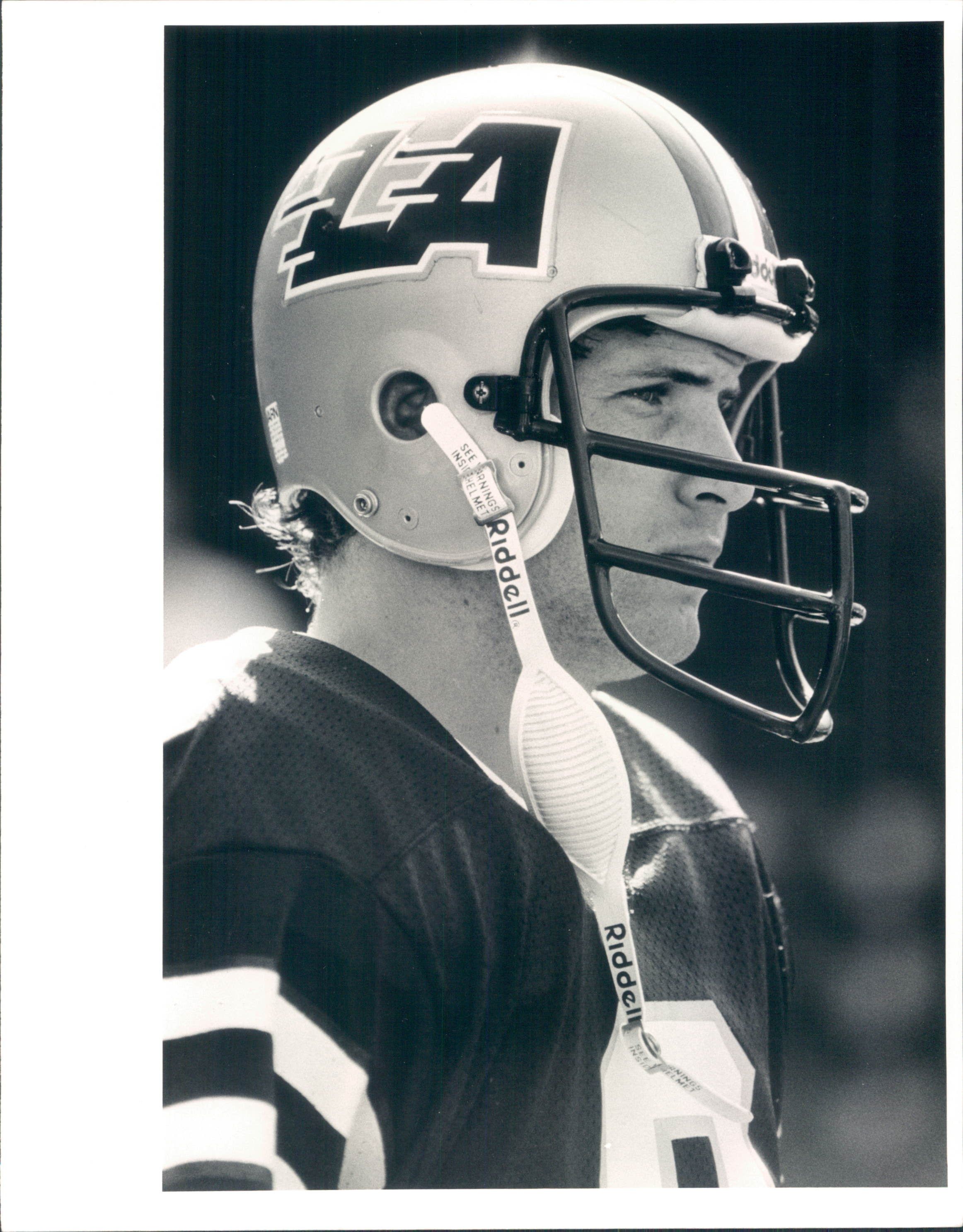 1985 ESPN L.A. EXPRESS 8 X 10 GLOSSY STEVE YOUNG