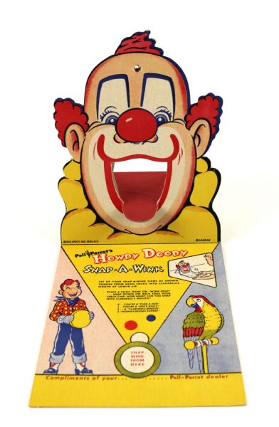 1953 Howdy Doody Snap-A-Wink 5" x 13" Game Clarabell The Clown