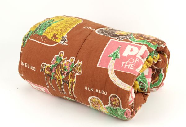 1967 Planet of the Apes 30 1/2" x 64" Sleeping Bag 
