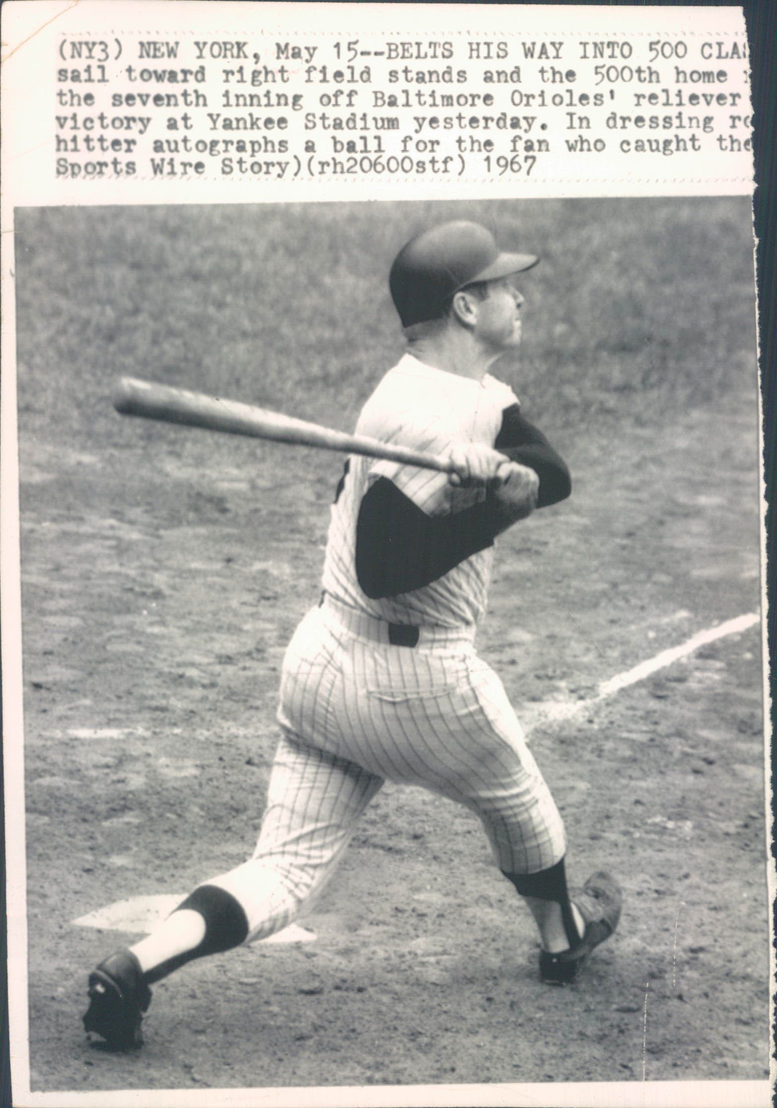 Lot Detail 1967 Mickey Mantle 500th Home Run New York Yankees Boston Herald Archives