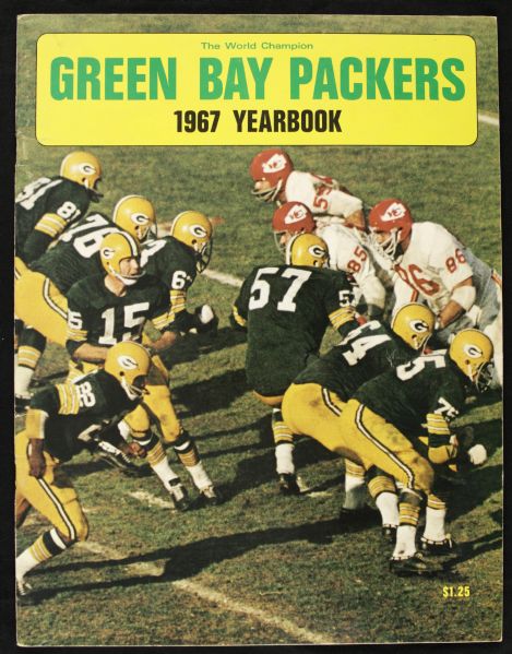 1967 Green Bay Packers Team Yearbook - Unscored 