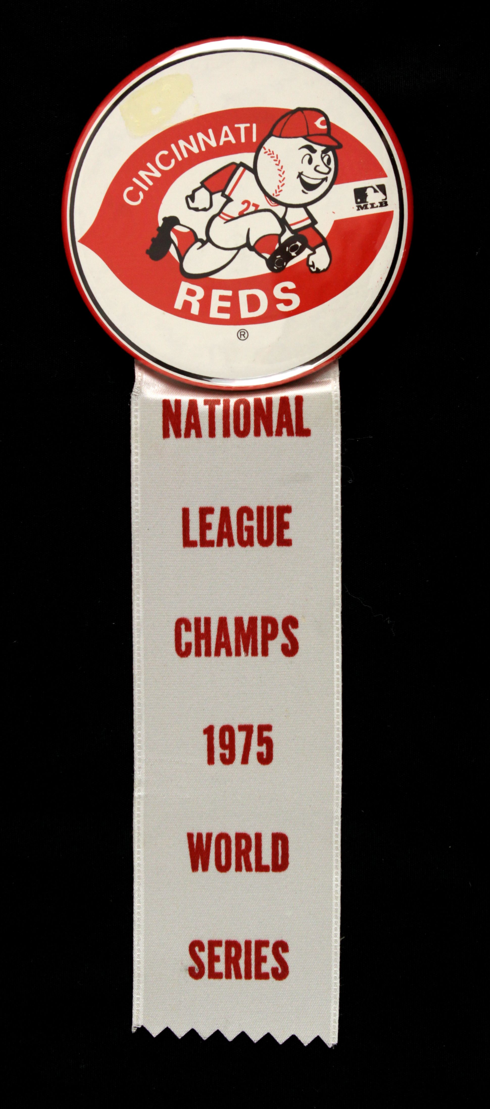 Lot Detail 1975 Cincinnati Reds 3 12 Pinback Ribbon Button