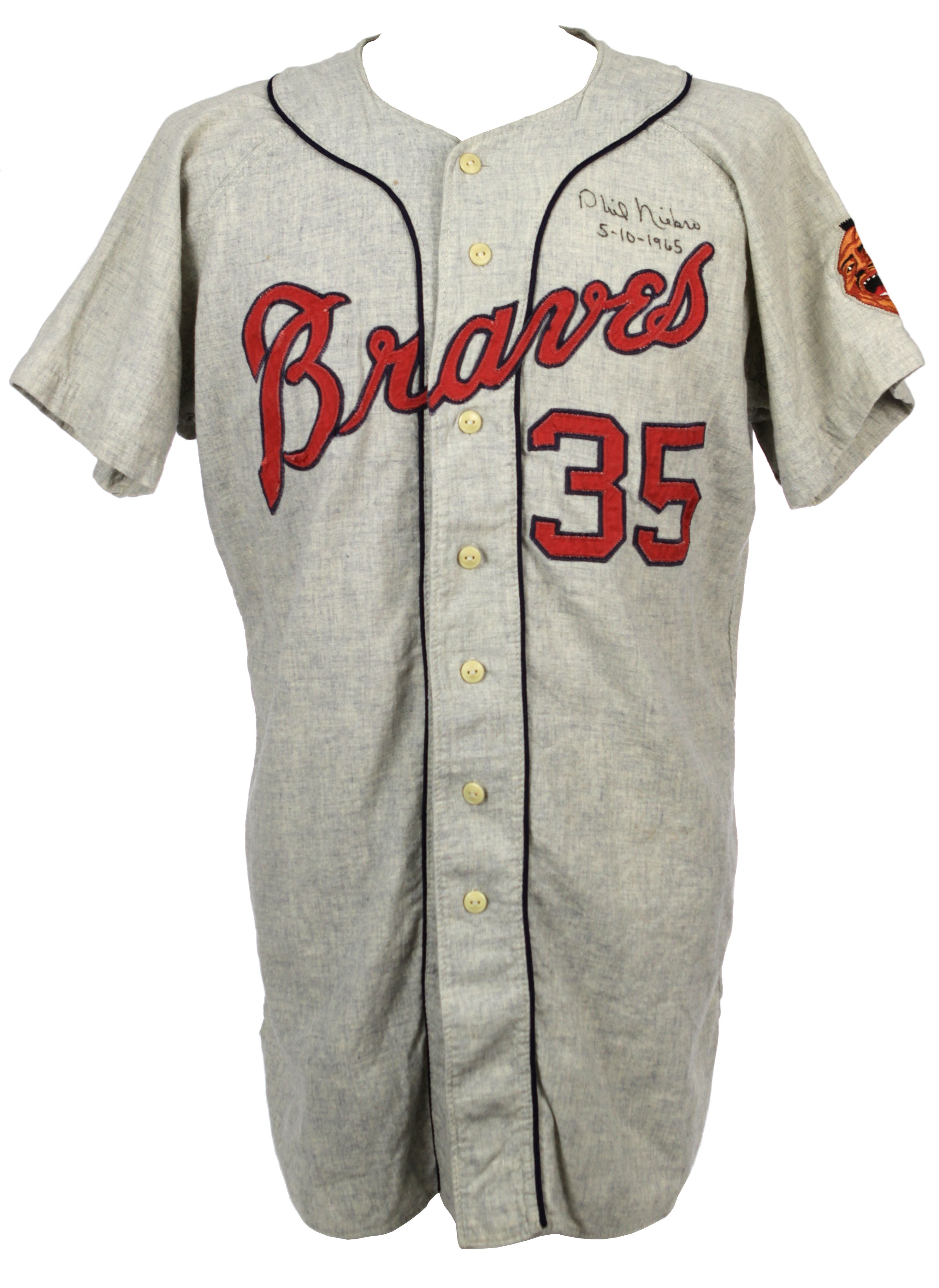 Lot Detail - 1965 Phil Niekro Milwaukee Braves Game Worn Signed Flannel  Jersey Last Year in Milwaukee (MEARS 9.5)