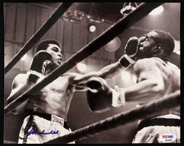 1990s Muhammad Ali Heavyweight Champion Signed 8" x 10" Photo (PSA/DNA)
