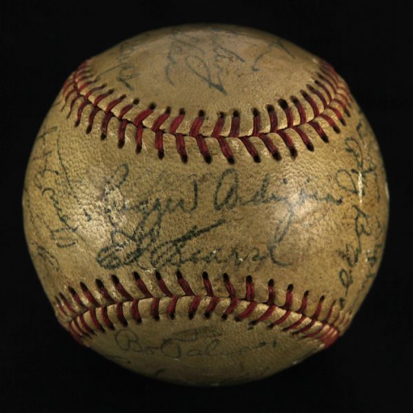 1946 Oakland Oaks PCL Team Signed Baseball w/ 27 Signatures Including Casey Stengel, Pete Fox & More (JSA)