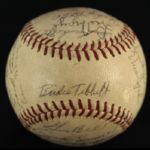 1962 Milwaukee Braves Team Signed ONL Giles Baseball w/ 28 Signatures Including Hank Aaron, Eddie Mathews, Warren Spahn & More (JSA)