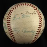 1960's Braves/Tigers Multi Signed ONL Giles Baseball w/ 25+ Signatures Including Hank Aaron, Phil Niekro & More (JSA)