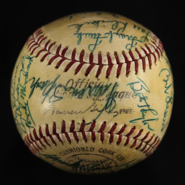 1963 Milwaukee Braves Team Signed ONL Giles Baseball w/ 31 Signatures Including Hank Aaron, Eddie Mathews, Warren Spahn & More (JSA)