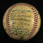 1963 Milwaukee Braves Team Signed ONL Giles Baseball w/ 31 Signatures Including Hank Aaron, Eddie Mathews, Warren Spahn & More (JSA)