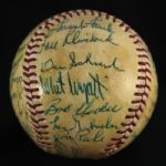 1963 Milwaukee Braves Team Signed ONL Giles Baseball w/ 31 Signatures Including Hank Aaron, Eddie Mathews, Warren Spahn & More (JSA)