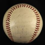1961-63 Pittsburgh Pirates Team Signed ONL Giles Baseball w/ 11 Signatures (JSA) w/ Roberto Clemente Side Panel