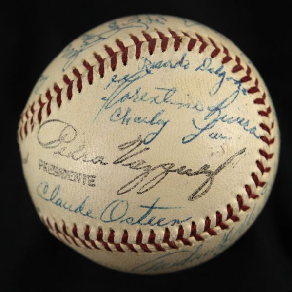 Lot Detail - 1960 Mayaguez Puerto Rican Winter League Team Signed ...