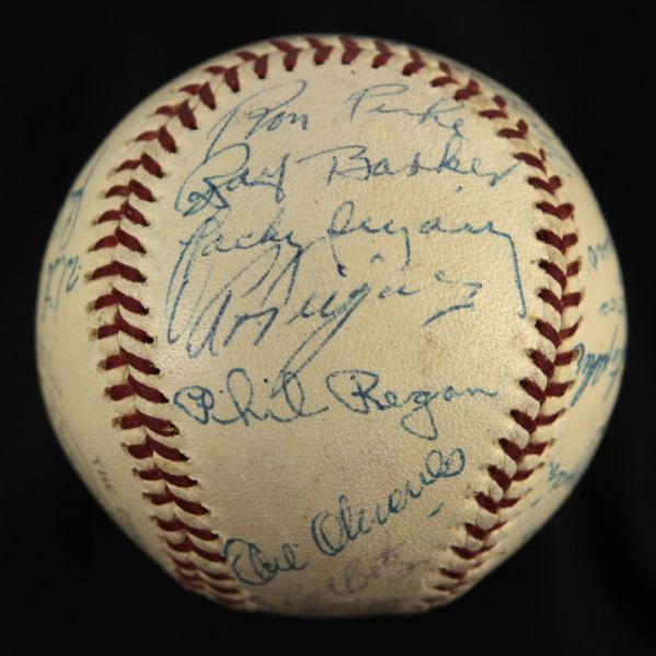 Lot Detail - 1960 Mayaguez Puerto Rican Winter League Team Signed ...