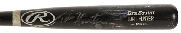 1996 circa Tori Hunter Minnesota Twins Signed Rawlings Professional Model Game Used Bat (MEARS A8) 