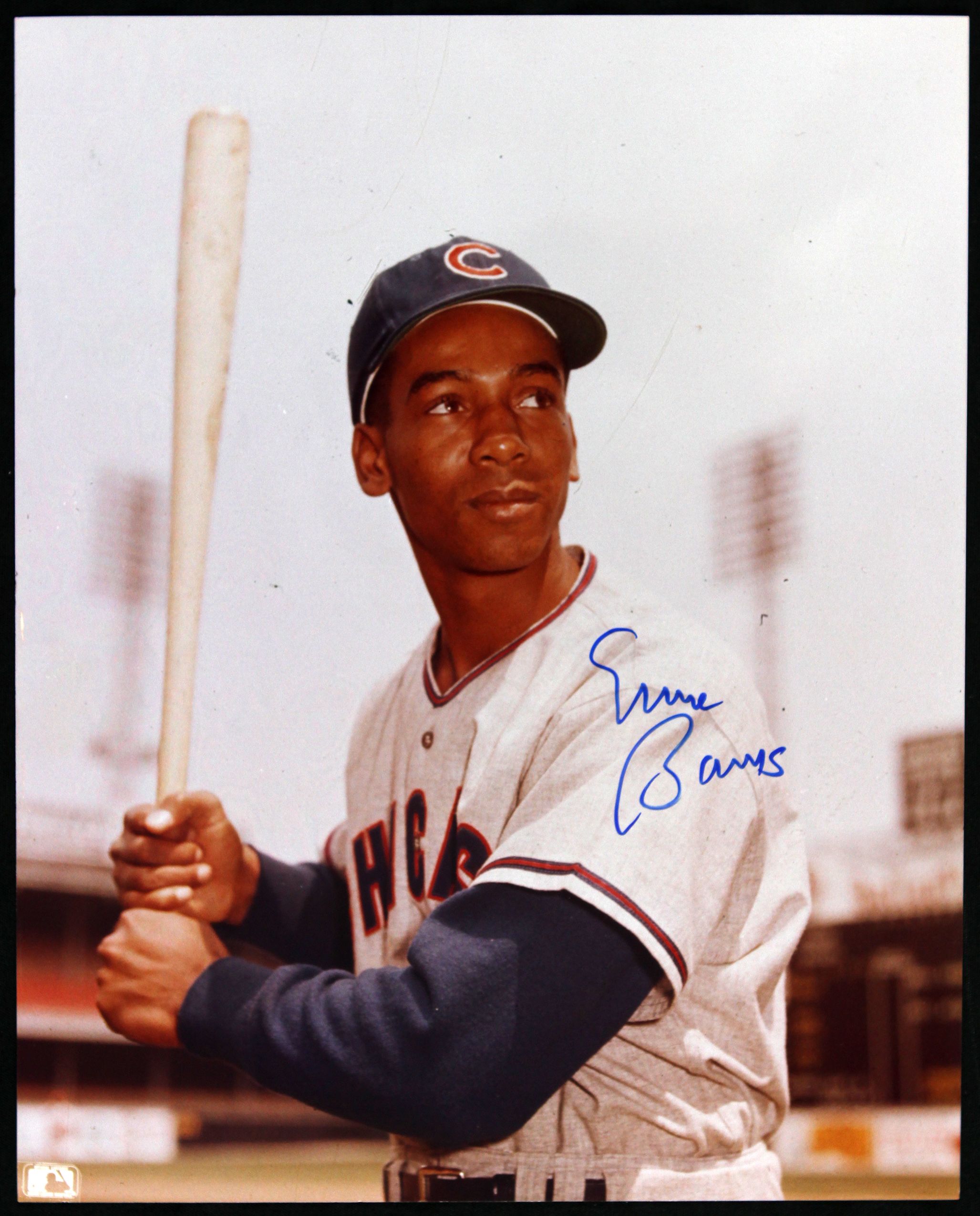 Lot Detail - 1953-71 Ernie Banks Chicago Cubs Signed 8" X 10" Photo (JSA)