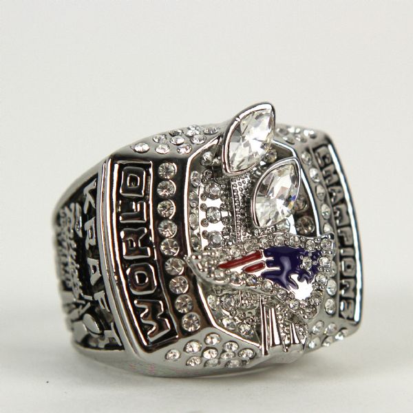 2004 Robert Kraft New England Patriots High Quality Replica Super Bowl XXXVIII Ring 