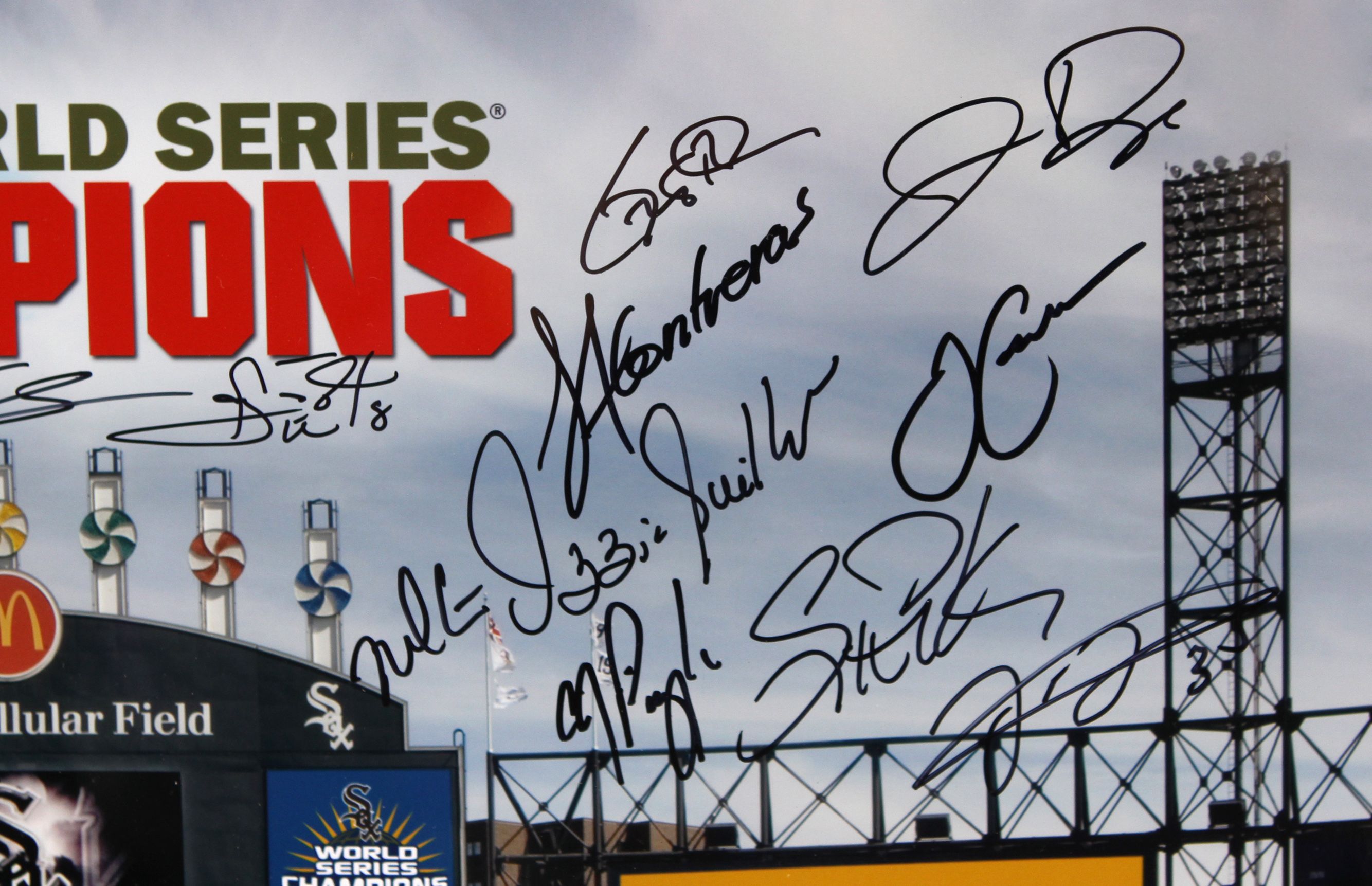 Bobby Jenks Signed White Sox 16x20 Photo (Schwartz Sports COA)