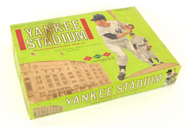 1964 New York Yankees Yankee Stadium Plastic Model Kit w/ Original Box