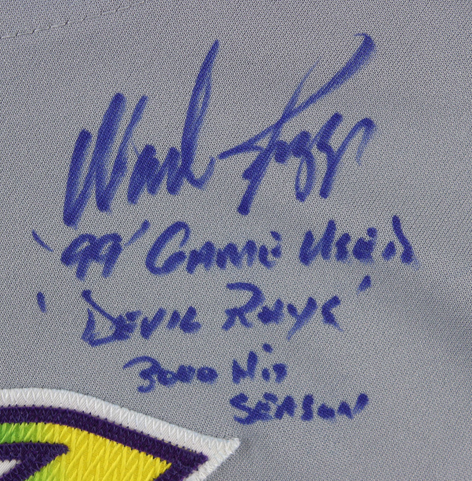 1999 Wade Boggs Game Worn Signed Tampa Bay Devil Rays Jersey. , Lot  #82540