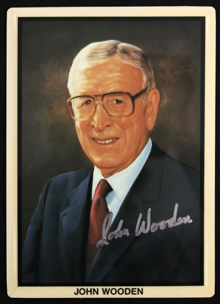 1991 John Wooden UCLA Bruins Signed Treasury of Sports Art Trading Card *JSA*